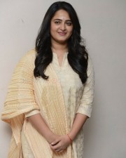 Anushka Shetty 1108 Anushka Shetty At Bhaagamathie Thank You Meet Photos