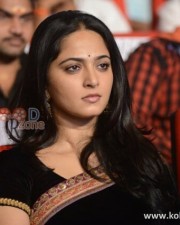 Anushka Shetty 946 Anushka Shetty Sexy Black Saree Pictures