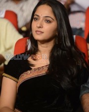 Anushka Shetty 945 Anushka Shetty Sexy Black Saree Pictures