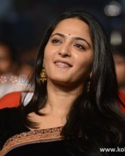 Anushka Shetty 943 Anushka Shetty Sexy Black Saree Pictures