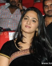 Anushka Shetty 937 Anushka Shetty Sexy Black Saree Pictures