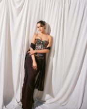 Attractive Ananya Panday in a Patola Corset Top and Bandhani Saree Skirt Pictures 02