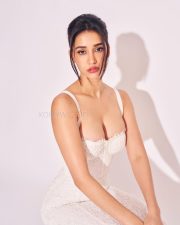 Awarapan 2 Actress Disha Patani in a White Lace Bodycon Dress Pictures 03