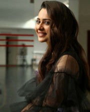 Ayalaan Movie Heroine Rakul Preet Singh Cute Pictures 01