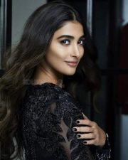 Beast Tamil Movie Heroine Pooja Hegde 01