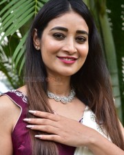 Beautiful Actress Bhanu Shree at Kalasa Teaser Launch Photos 24