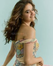 Beautiful Actress Keerthy Suresh in a Chic Bohemian Off Shoulder Corseted Bodice and Skirt Photos 06