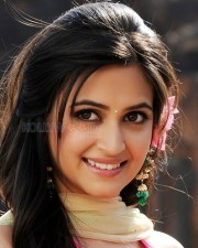 Beautiful Actress Kriti Kharbanda Photos