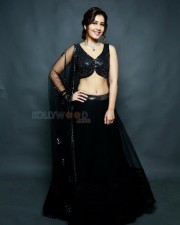 Raashii Khanna 2 Beautiful Actress Raashi Khanna Photoshoot Pictures