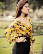 Raashii Khanna 51 Beautiful Actress Raashi Khanna Photoshoot Pictures