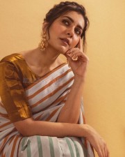 Raashii Khanna 25 Beautiful Actress Raashi Khanna Saree Photoshoot Pictures
