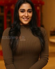 Beautiful Actress Regina Cassandra Stills