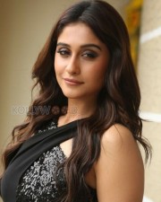 Beautiful Actress Regina Photos