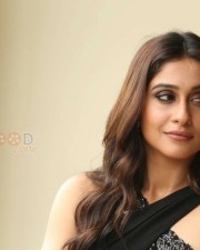 Beautiful Actress Regina Photos