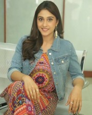 Beautiful Actress Regina Stills