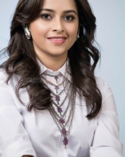 Beautiful Actress Sri Divya Photoshoot Pictures