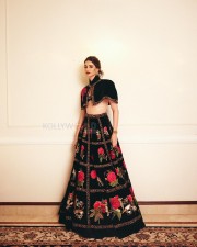 Beautiful Ananya Panday in a Black Velvet Lehenga with Gold Embroidery at Lakme Fashion Week Photos 04 Beautiful Ananya Panday in a Black Velvet Lehenga with Gold Embroidery at Lakme Fashion Week Photos 04