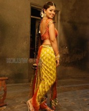 Beautiful And Sexy Sneha Photos