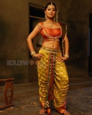 Beautiful And Sexy Sneha Photos