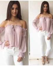 Beautiful Bollywood Actress Disha Patani Photos