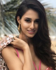 Beautiful Bollywood Actress Disha Patani Photos
