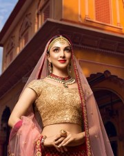 Beautiful Damsel Kiara Advani Photos 02