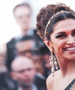 Beautiful Deepika Padukone at Cannes 2022 Photos 07