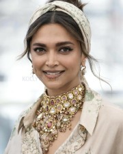 Beautiful Deepika Padukone at Cannes 2022 Photos 30