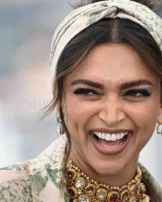 Beautiful Deepika Padukone at Cannes 2022 Photos 34