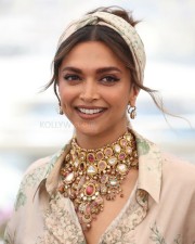 Beautiful Deepika Padukone at Cannes 2022 Photos 39