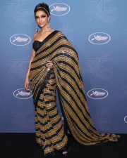 Beautiful Deepika Padukone at Cannes 2022 Photos 60
