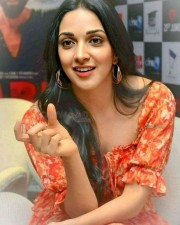 Beautiful Indian Actress Kiara Advani Pictures 02
