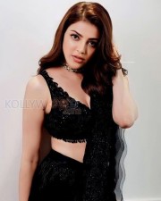 Beautiful Kajal Aggarwal in a Black Embellished Saree Pictures 04