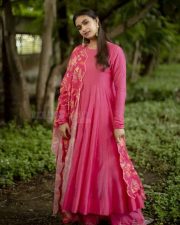 Beautiful Keerthy Suresh in a Red Salwar Photos 03 Beautiful Keerthy Suresh in a Red Salwar Photos 03