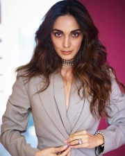 Beautiful Kiara Advani in a Gray Blazer Suit with Olive Green Bralette Pictures 01