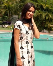 Beautiful Kriti Kharbanda Pictures
