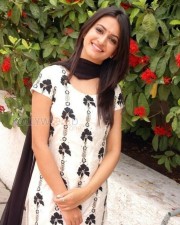 Beautiful Kriti Kharbanda Pictures