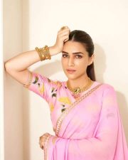 Beautiful Kriti Sanon in a Pink Saree with Floral Blouse Photos 04 Beautiful Kriti Sanon in a Pink Saree with Floral Blouse Photos 04