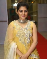 Beautiful Malayalam Actress Niveda Thomas Pictures