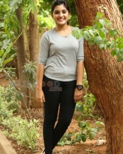 Beautiful Niveda Thomas Photos