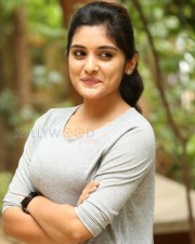 Beautiful Niveda Thomas Photos