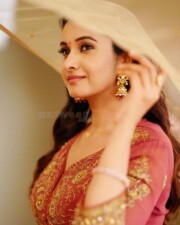 Beautiful Priya Bhavani Shankar in a Pink Salwar Photos 01