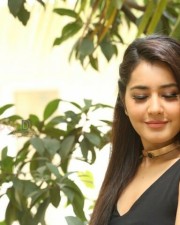 Raashii Khanna 36 Beautiful Raashi Khanna Interview Photos
