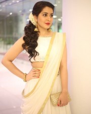 Beautiful Raashi Khanna in Traditional Indian Saree Photos 03