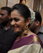 Beautiful Rakul Preet Singh In Saree Photos