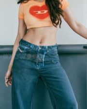 Beautiful Rakul Preet Singh in a Diesel Ribbed TShirt With D Heart with Blue Denim Photos 04