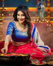 Beautiful Sakshi Agarwal Diwali Celebration Photos 03