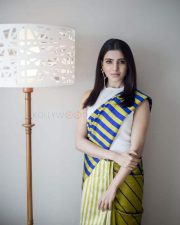 Beautiful Samantha standing next to a lampshade 01 Beautiful Samantha standing next to a lampshade 01