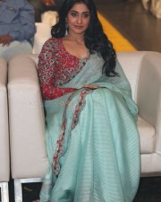 Beautiful Sexy Regina Cassandra Pictures