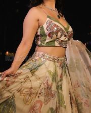 Beautiful Sunny Leone Diwali Pictures 04